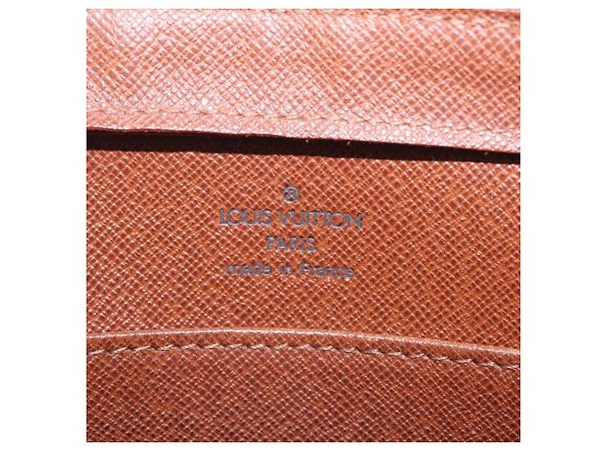 Louis Vuitton Pochette Orsay Monogram Canvas - vue 6