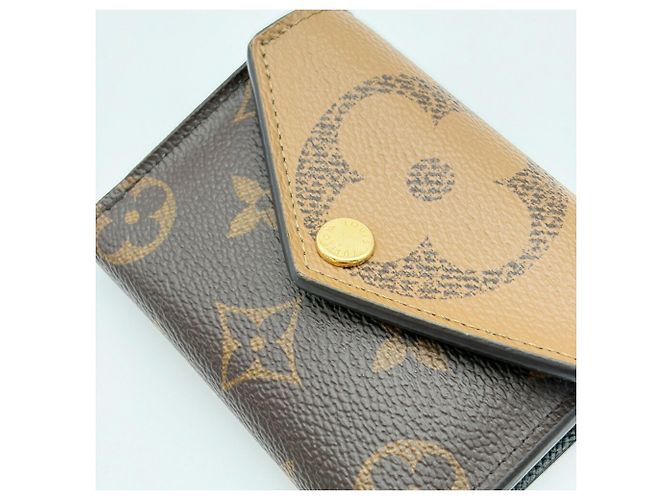 Portafoglio Louis Vuitton Tri-fold Zoe - vista 6
