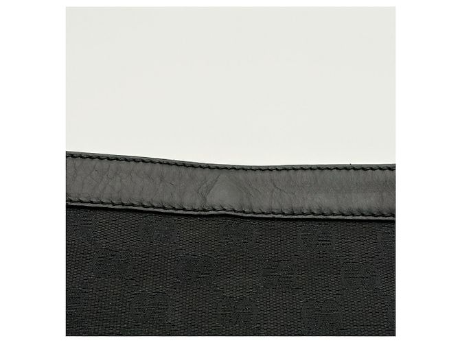 Gucci Schultertasche aus schwarzem GG Canvas - Ansicht 9