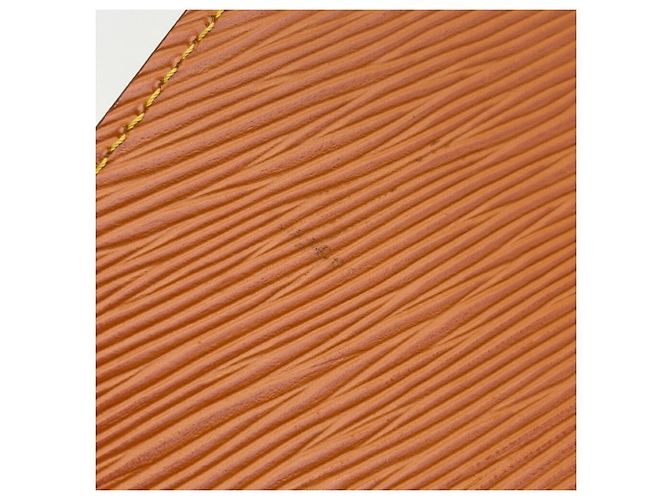 Pochette Louis Vuitton da uomo in pelle Epi dorata - vista 14
