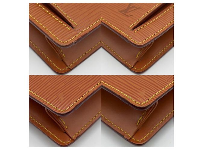 Pochette Louis Vuitton da uomo in pelle Epi dorata - vista 9