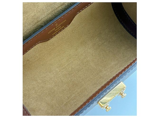 Borsa a tracolla Louis Vuitton Papillon Trunk Monogram in pelle - vista 17