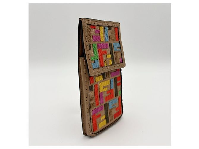 Fendi Handy-Wallet-Hülle in Beige und Multicolor - Ansicht 4