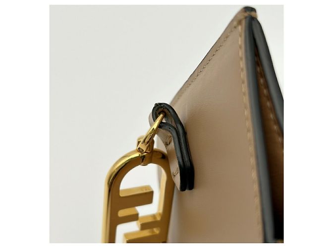 Fendi Handy-Wallet-Hülle in Beige und Multicolor - Ansicht 9