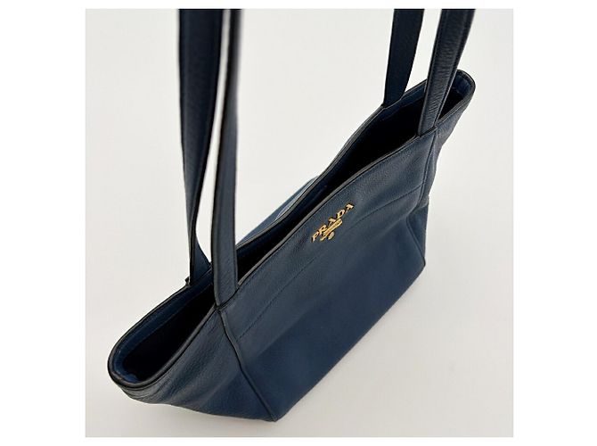 Borsa Tote a Spalla Prada Vitello Phoenix Blue - vista 12