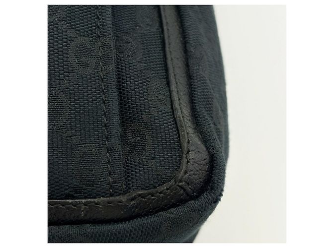Borsa tote Gucci Abbey nera in tela GG e pelle - vista 10