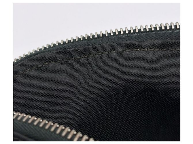 Fendi Shopper-Tasche aus Nylon und Leder - Ansicht 19