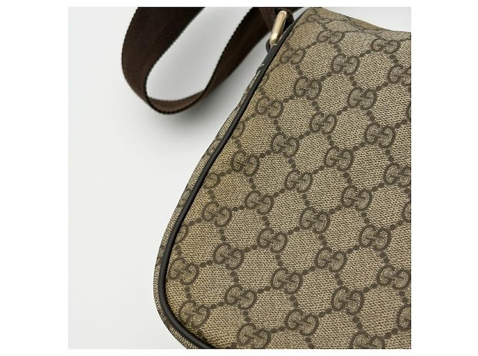 Borsa a tracolla Gucci da uomo GG Supreme - vista 13
