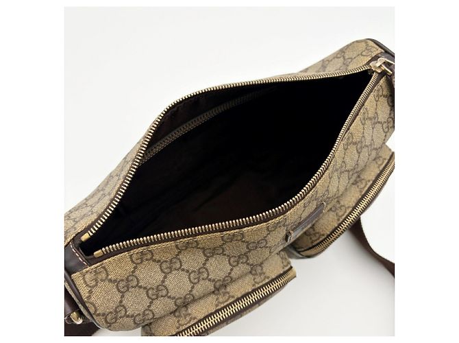 Borsa a tracolla Gucci da uomo GG Supreme - vista 15