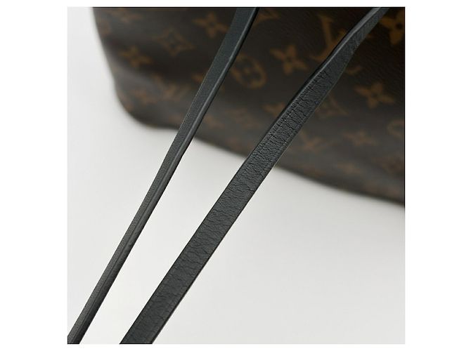 Néonoé Bolso de hombro Louis Vuitton Monogram Noir - vista 13