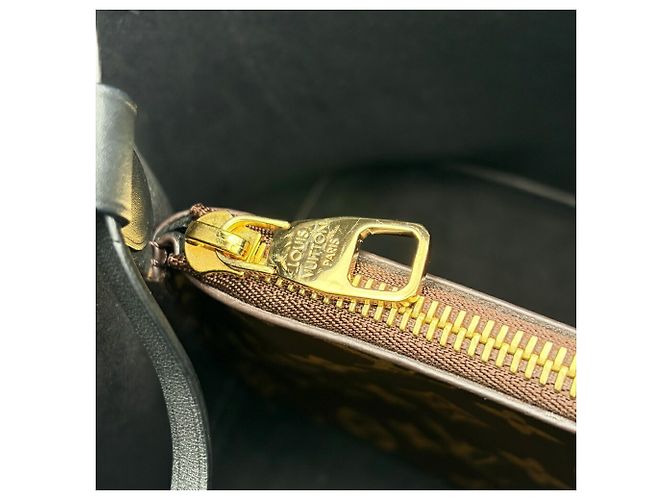 Néonoé Bolso de hombro Louis Vuitton Monogram Noir - vista 17