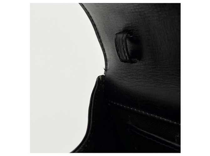 Gucci Schultertasche aus schwarzem Leder - Ansicht 17