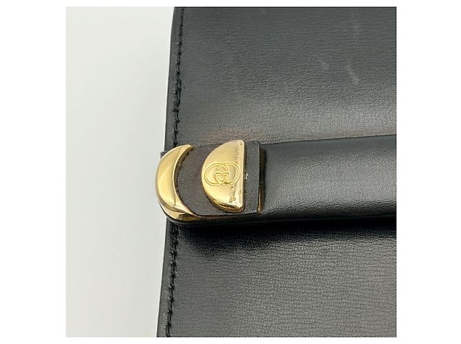 Gucci Schultertasche aus schwarzem Leder - Ansicht 9
