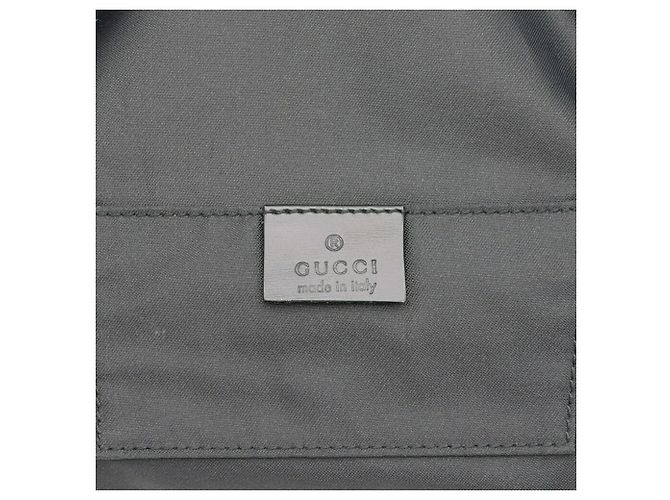 Gucci GG Schultertasche aus Wildleder - Ansicht 19