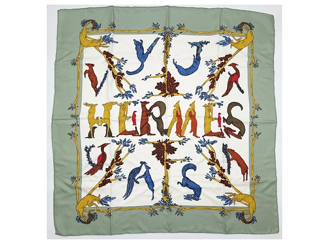 Hermès Carré 90 Alphabet III Foulard di seta - vista 2