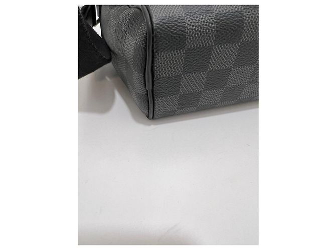 Bolsa de ombro Louis Vuitton Damier Graphite - vista 7