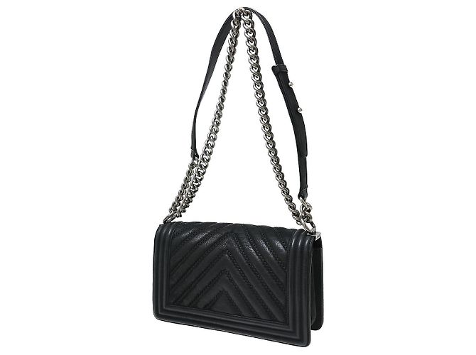 Chanel Boy Flap Chevron Lambskin New Medium - vue 2