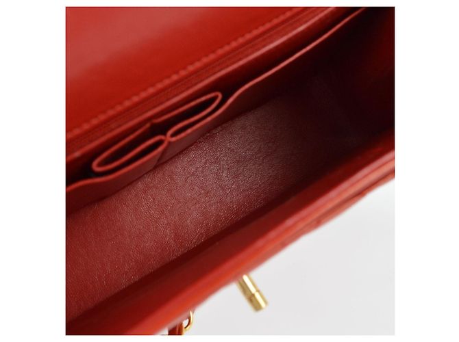 Chanel Vintage CC Chain Flap Quilted Lambskin Small - vista 3