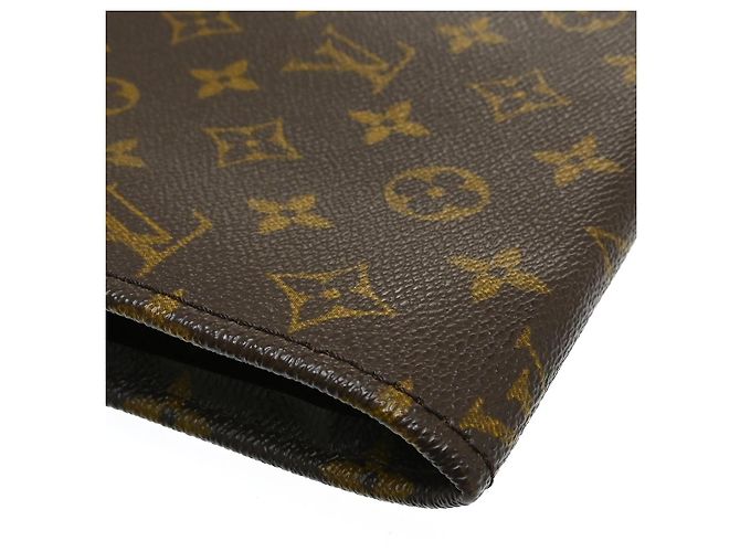 Louis Vuitton Poche Documents Monogram Canvas - vista 3