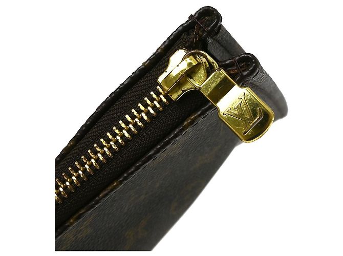 Louis Vuitton Poche Documents Monogram Canvas - vista 4