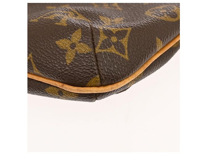 Louis Vuitton Musette Tango Monogram Canvas - view 5