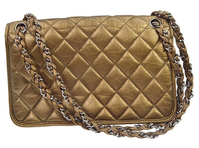 Chanel Shoulder Quilted Leather Medium - vista 2