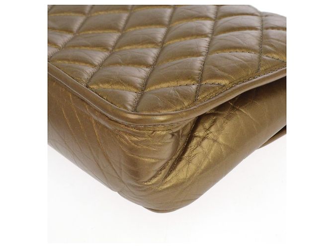 Chanel Shoulder Quilted Leather Medium - vista 6