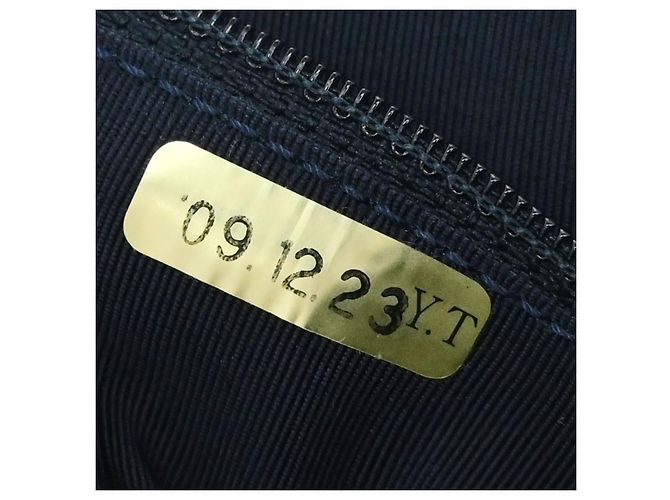Chanel Bon Bon Quilted Denim Medium - vista 6