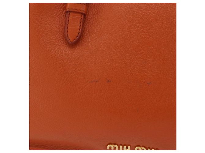 Borsa Convertible Miu Miu con Tasca Frontale in Pelle Medium - vista 3