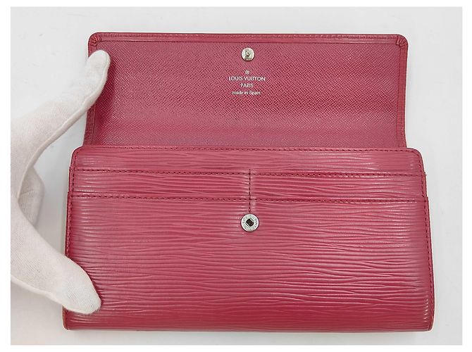 Louis Vuitton Sarah Epi Leather Long - vista 4