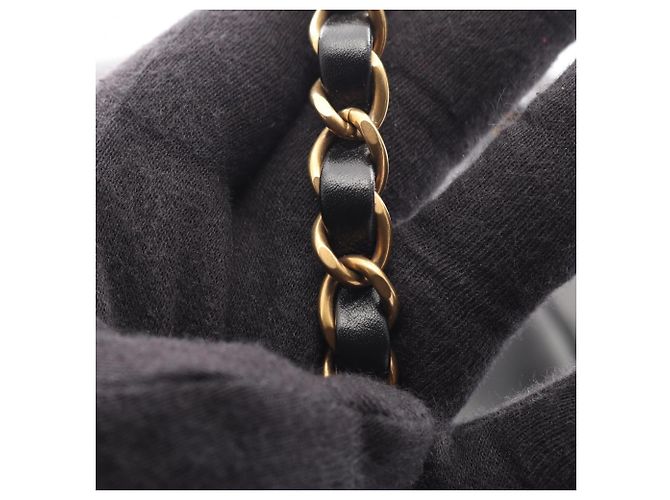 Sac à dos Chanel CHANEL 22 en cuir - vue 9