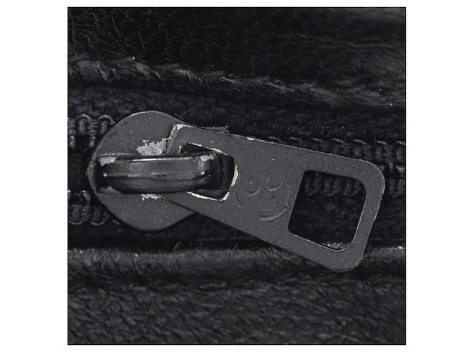 Chanel Vintage Schultertasche aus Lammleder - Ansicht 9