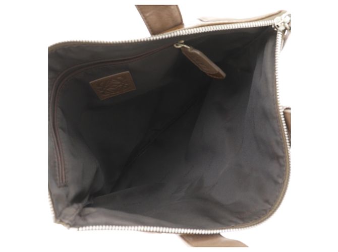 Loewe Handtasche aus braunem Leder - Ansicht 6