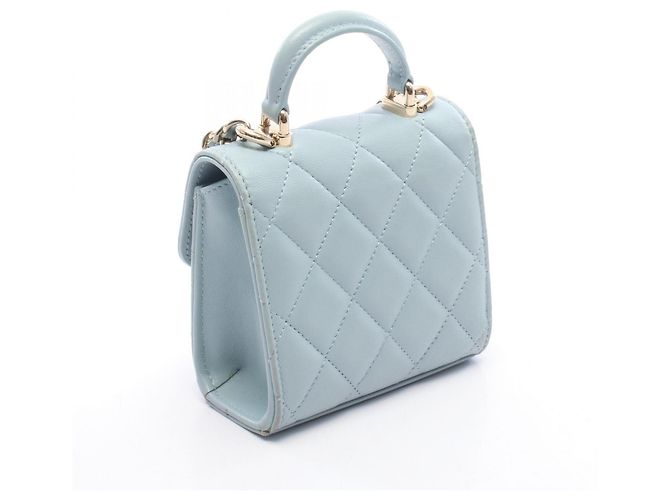 Bolsa de Ombro Chanel Mini Matelassé Chain Clutch - vista 2