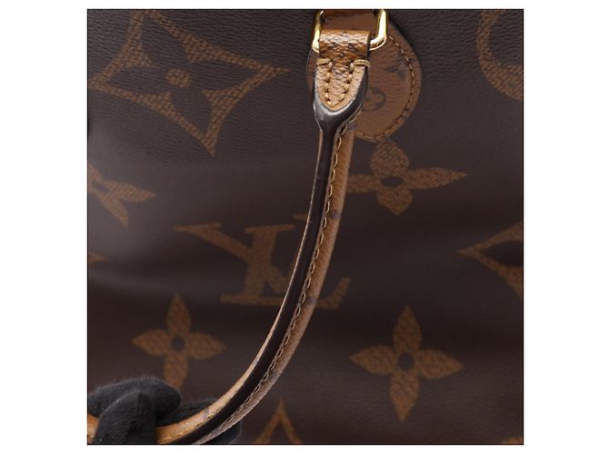 Sac cabas Louis Vuitton OnTheGo GM Monogram Giant Reverse - vue 8
