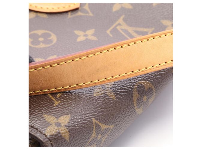 Borsa Louis Vuitton Saint Cloud GM - vista 10