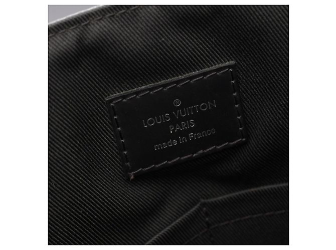 Bolsa de Ombro Louis Vuitton District MM NM - vista 4