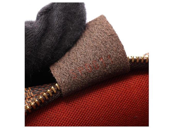 Trousse de maquillage Louis Vuitton - vue 5
