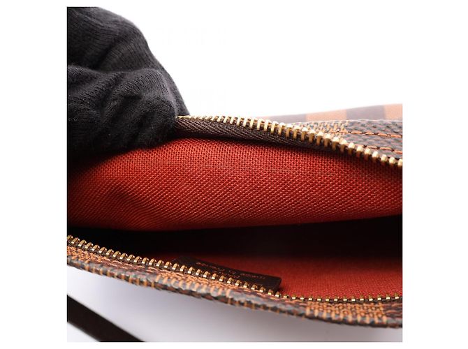 Trousse de maquillage Louis Vuitton - vue 9
