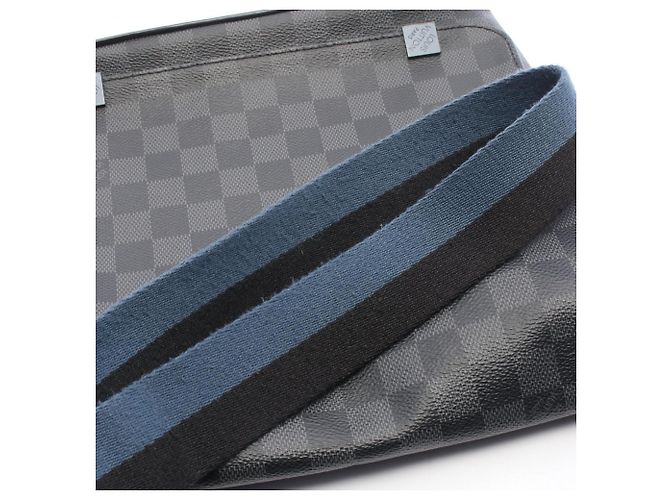 Bolsa de Ombro Louis Vuitton District PM NM - vista 11