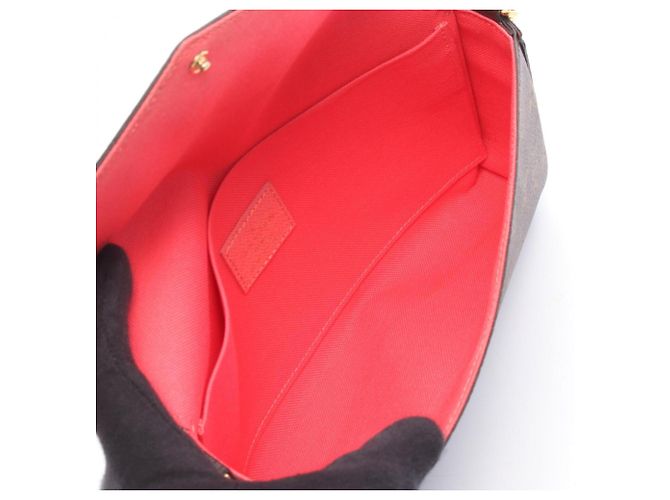 Louis Vuitton Pochette Felicie Happy Bird Shoulder Bag - vista 3
