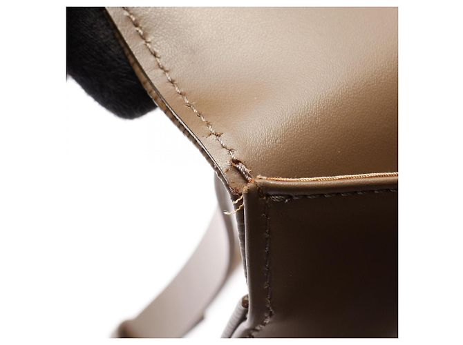 Bolsa de mão Louis Vuitton Ramatuelle em couro Epi cinza - vista 12