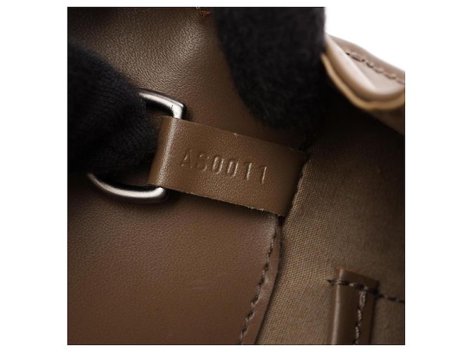 Bolsa de mão Louis Vuitton Ramatuelle em couro Epi cinza - vista 5