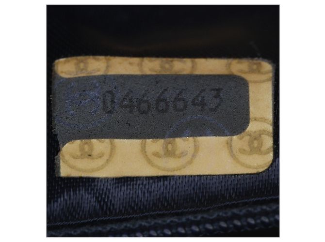 Chanel Schultertasche aus Lammleder in Navy - Ansicht 13