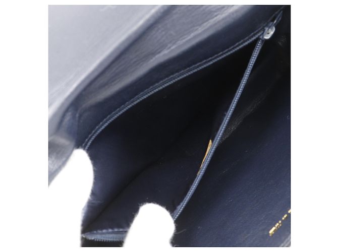 Chanel Schultertasche aus Lammleder in Navy - Ansicht 6