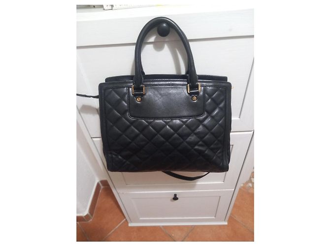 Michael Kors black quilted leather bag - view 3
