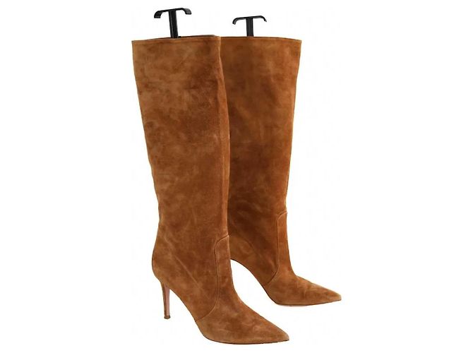Stivali Gianvito Rossi in camoscio camel - vista 3