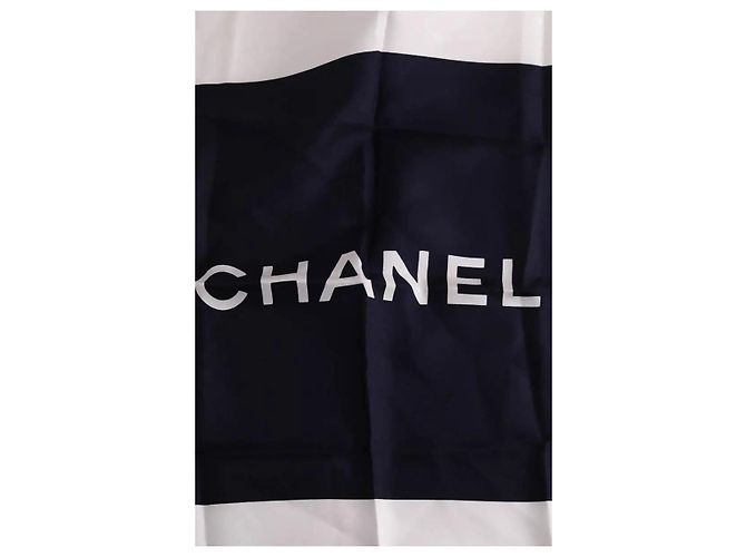 Foulard Chanel in seta nero - vista 4