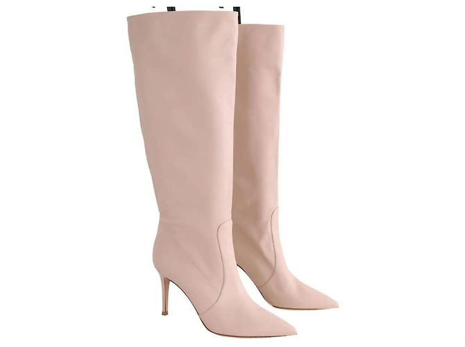Botas Gianvito Rossi em couro bege - vista 3