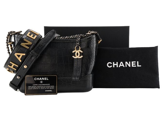 CHANEL - Borsa a tracolla Gabrielle mini Chanel in pelle embossed coccodrillo nero - vista 9